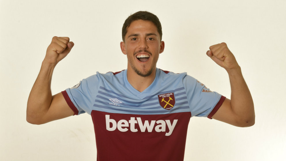 Pablo Fornals posa con la camiseta del West Ham (West Ham)