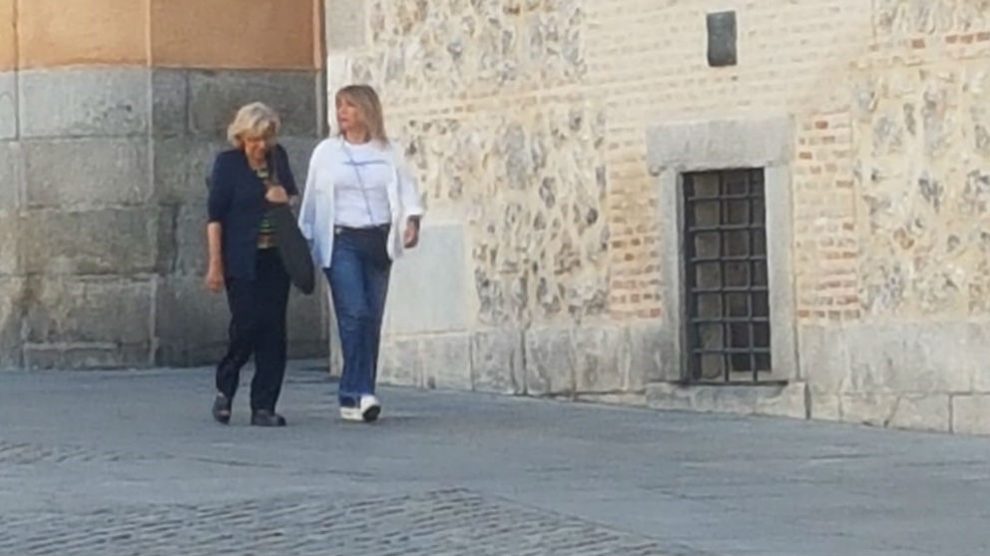 Carmena y su escolta