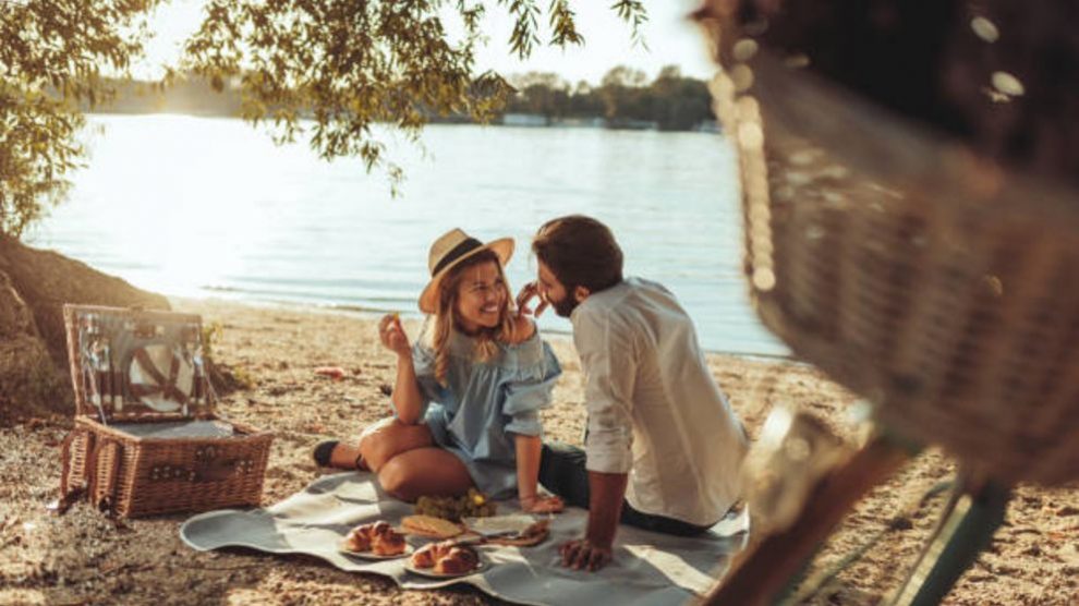 Todos los pasos para saber cómo vestirse para un picnic de verano