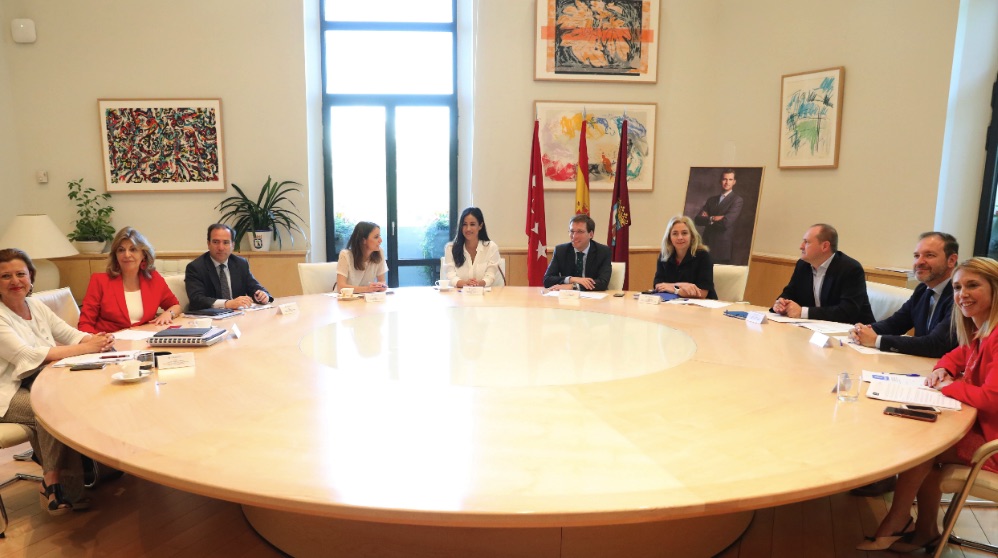 Primera reunión del nuevo Ayuntamiento de Madrid. (Foto. Madrid)