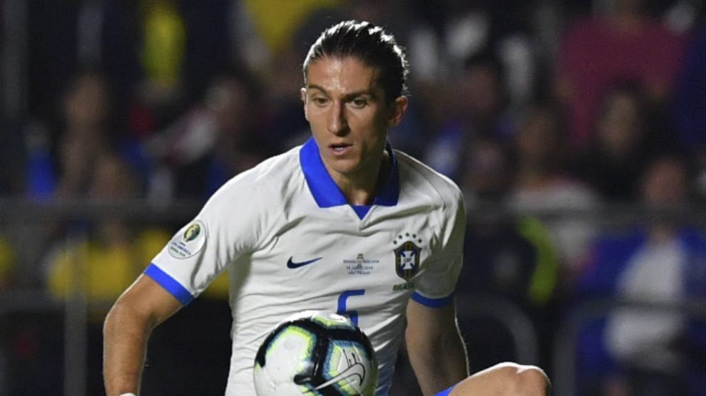 Filipe Luis con Brasil (AFP)