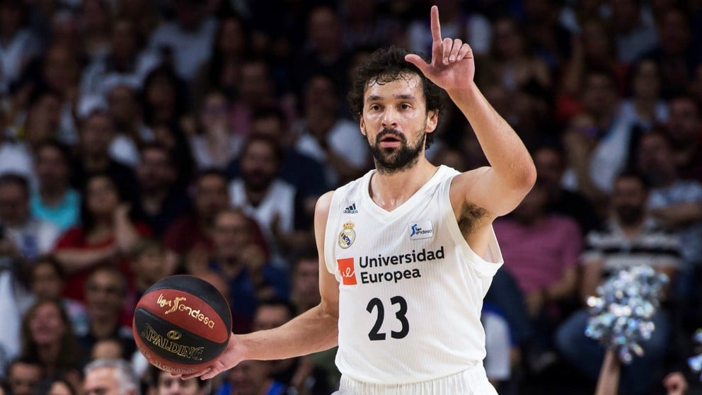 Llull, en un partido con el Real Madrid.