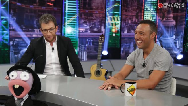 ‘El Hormiguero’: Santi Cazorla confiesa quién fue el único invitado en la boda del año en llevar móvil