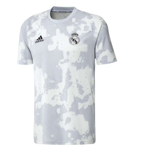 Real Madrid: Se filtra la 'atrevida' camiseta de calentamiento para la temporada