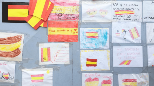 Mural de apoyo a la niña de 10 años supuestamente agredida en Tarrasa por una profesora @Twitter