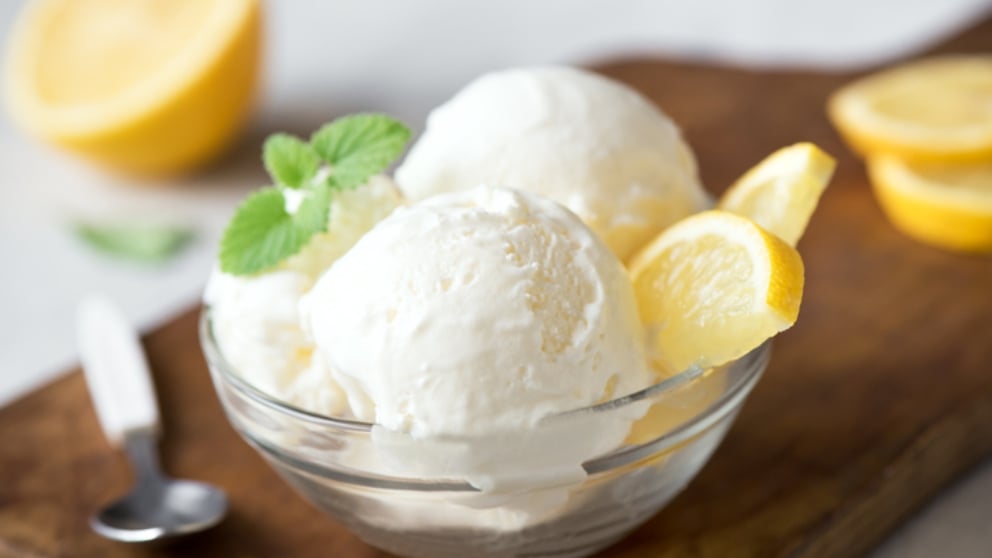 Receta de helado de yogur con limón