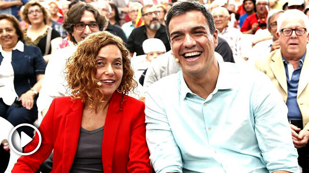 Meritxell Batet y Pedro Sánchez este sábado en Hospitalet (Foto: Efe).