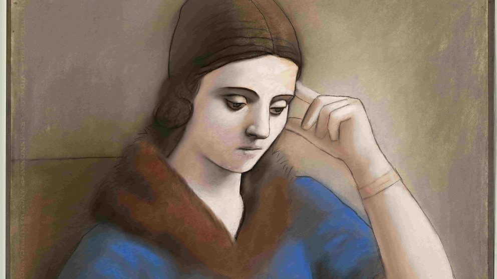 Olga pensativa, 1923. Musée national Picasso-Paris. © RMN-Grand Palais / Mathieu Rabeau © Sucesión Pablo Picasso, VEGAP: Madrid, 2019.