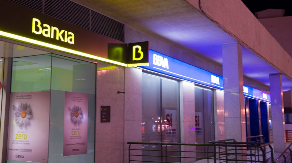 Oficinas de Bankia y BBVA