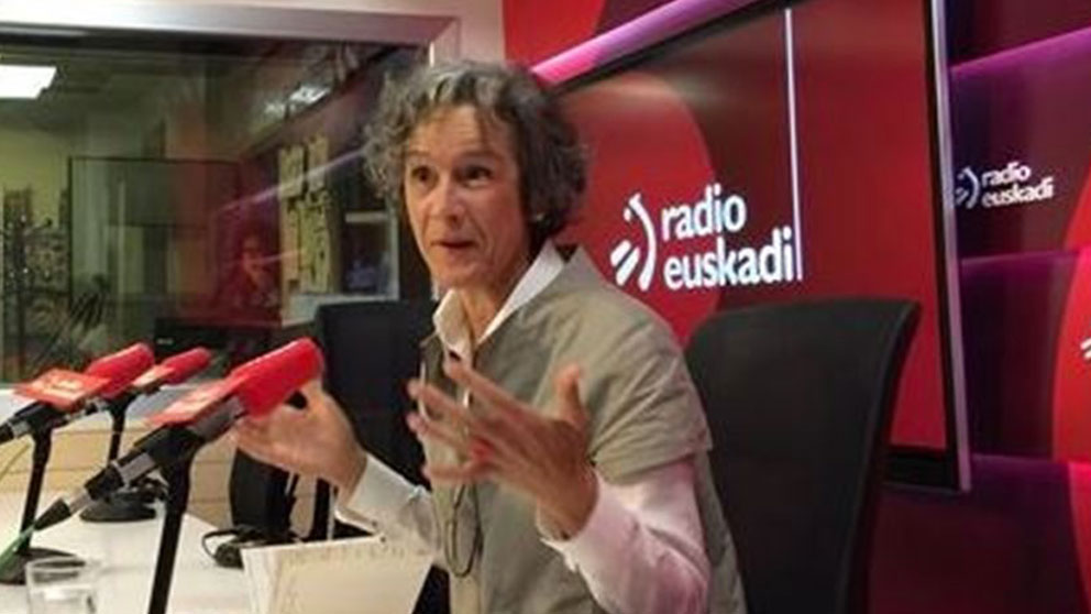 La portavoz de Covite en Euskadi, Ana Aizpiri, en una entrevista en Radio Euskadi. Foto: EP