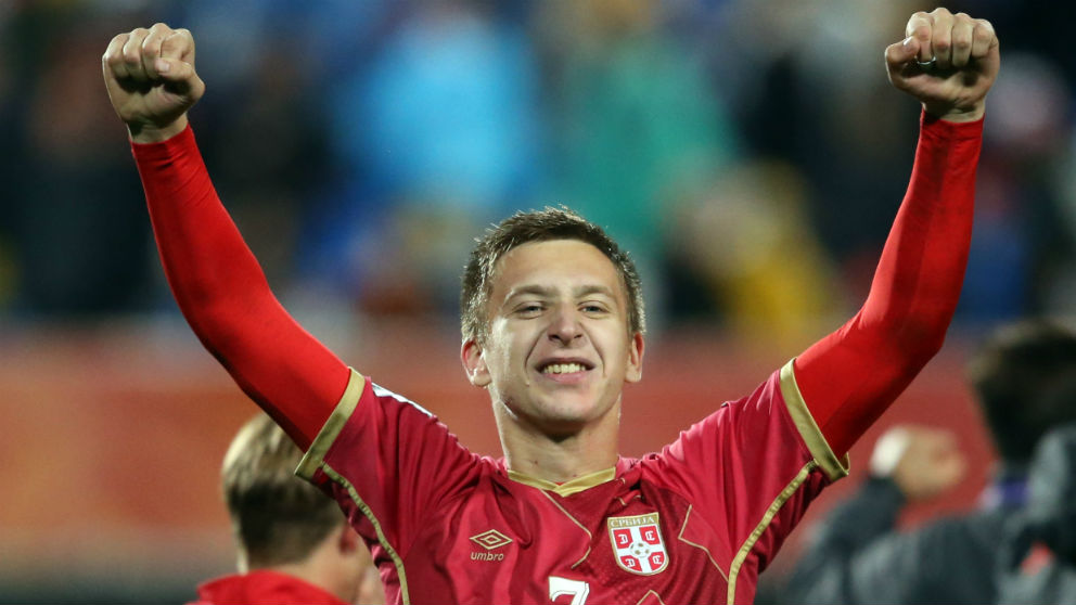 Ivan Saponjic durante un partido con Serbia. (AFP)