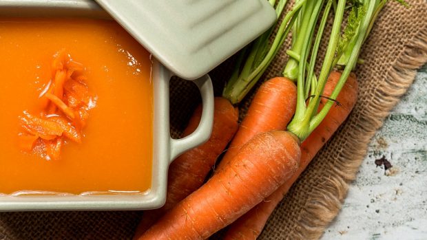 Receta de lenguado al horno con puré de zanahorias