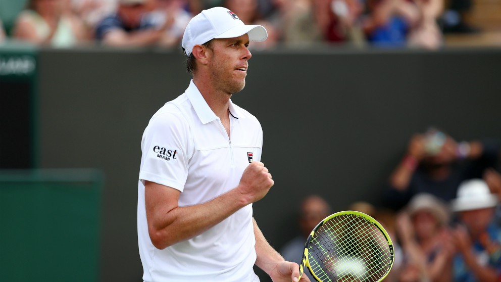 Resultados Wimbledon: Sam Querrey celebra un punto. (Getty)