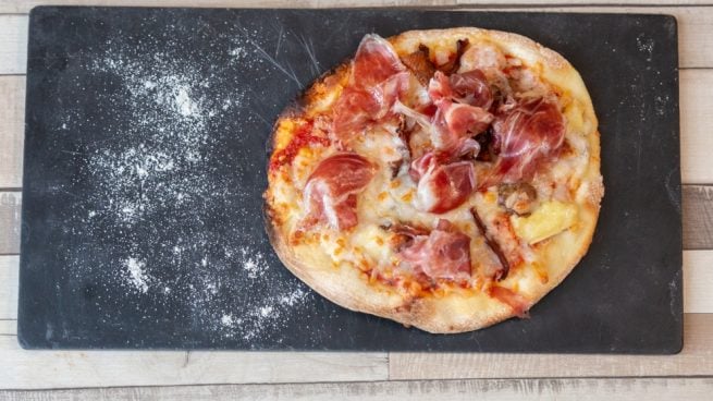 Pizza de jamón