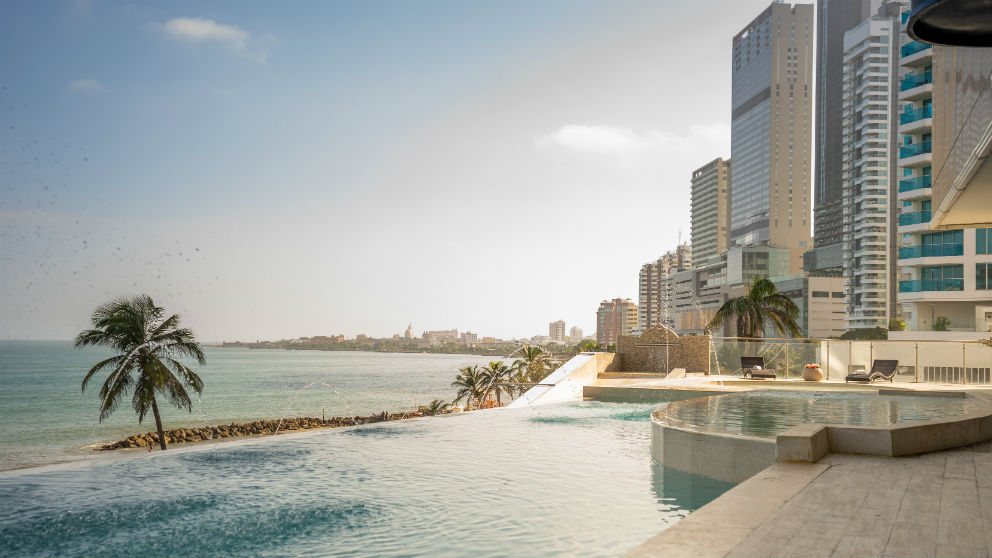 Infinity Pool Be Live Experience Cartagena Dubai