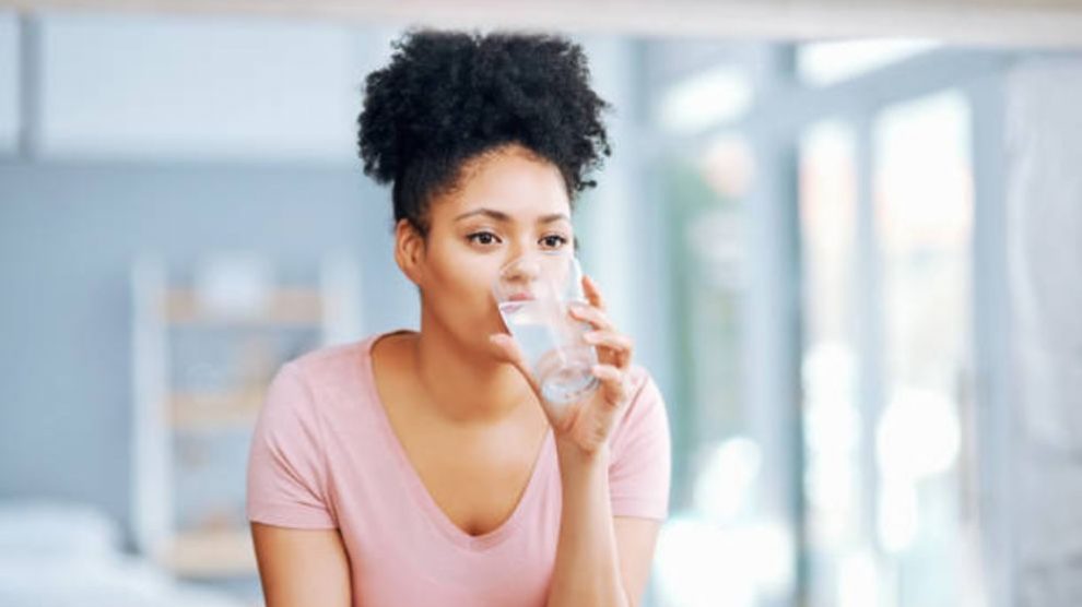 Pasos para hidratar la piel de forma natural