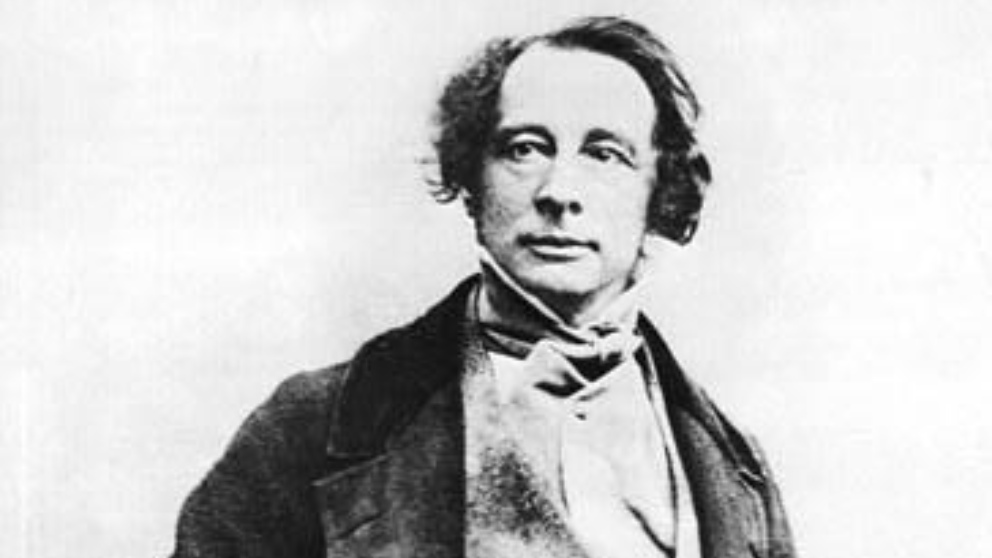 Lee las mejores frases de Charles Dickens
