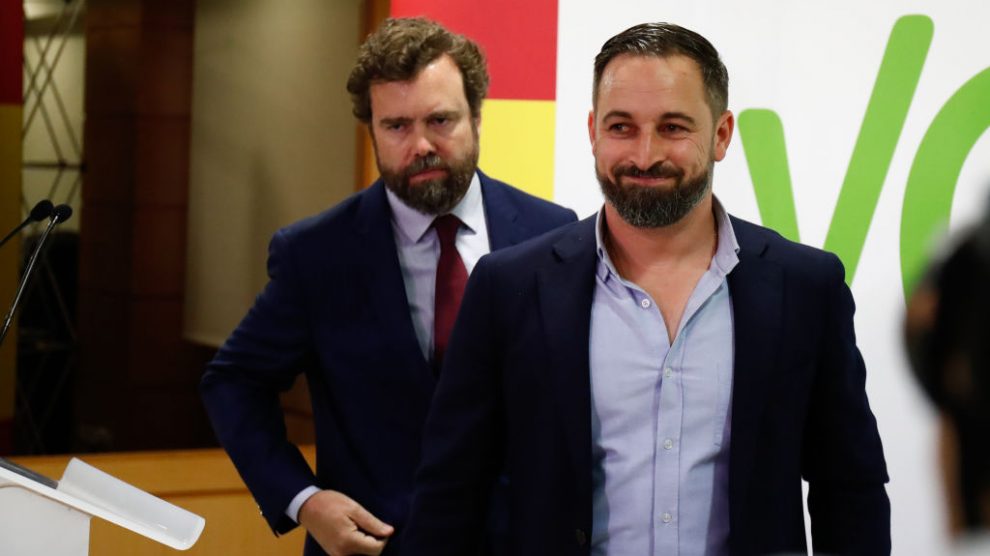 Santiago Abascal, líder de VOX. Tras él, Iván Espinosa de los Monteros. @Getty