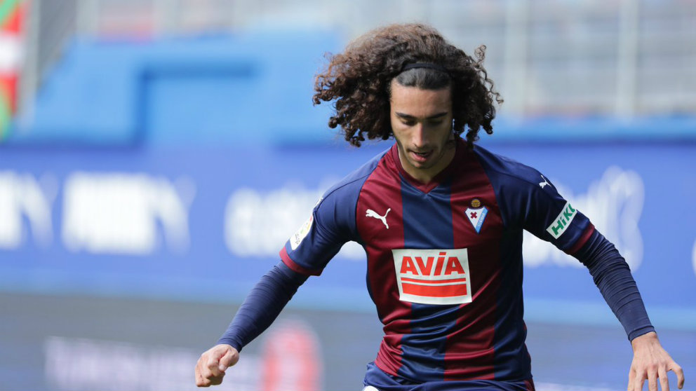 Marc Cucurella con el Eibar (@Cucurella3)