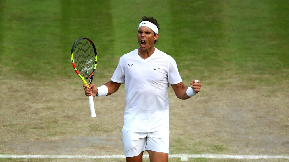 Rafael Nadal celebra en Wimbledon. (Getty)