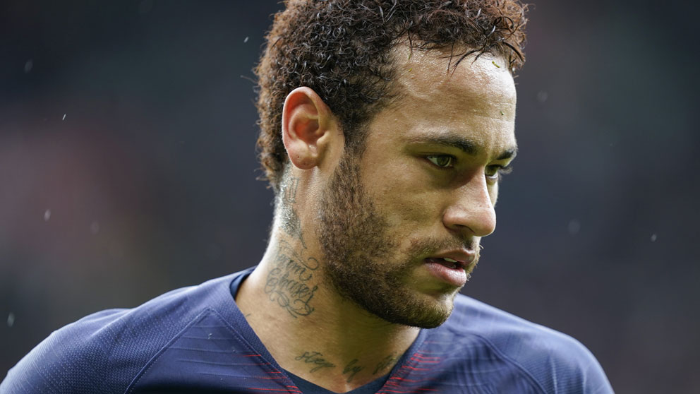 Neymar durante un partido con el PSG. (AFP)
