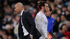 Zidane y Gareth Bale durante un partido. (Getty)