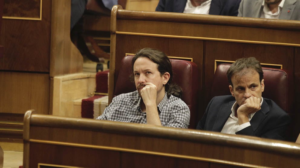 Pablo Iglesias durante el debate de investidura de Pedro Sánchez. (Foto: Francisco Toledo).