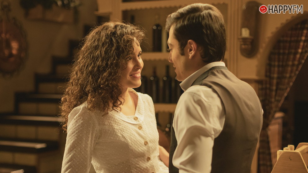 Lola y Prudencio en ‘El secreto de puente viejo’