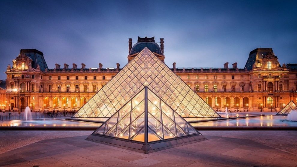El Louvre es uno de los museos más visitados del mundo