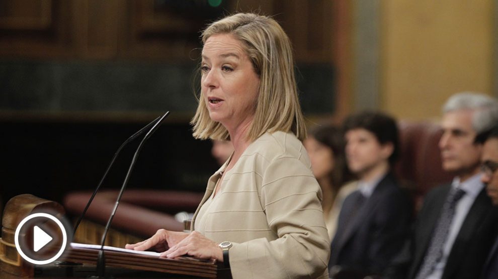 Ana Oramas durante su intervención en el debate de investidura. (Foto: Francisco Toledo).