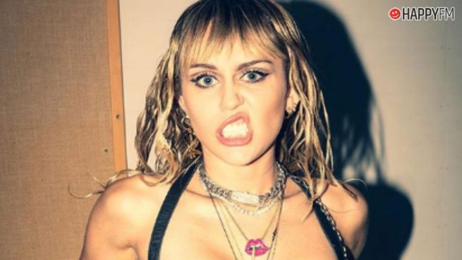 Miley Cyrus vuelve a revolucionar las redes sociales con este vídeo haciendo twerk