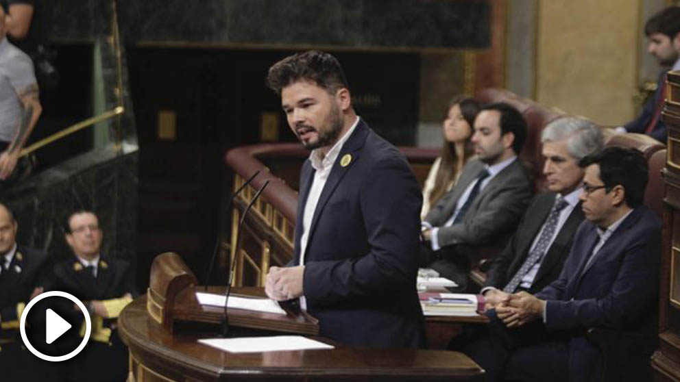 Gabriel Rufián en la tribuna del Congreso. (Foto: Francisco Toledo).