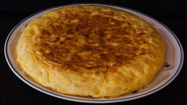 Tortilla de patatas con sobrasada