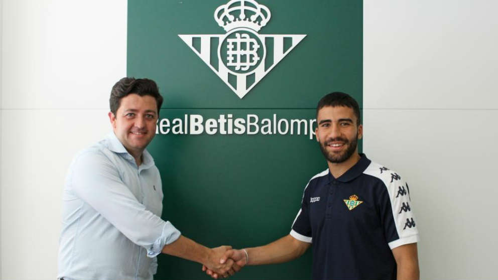 Yassin Fekir ficha por el Betis (Real Betis Balompié)