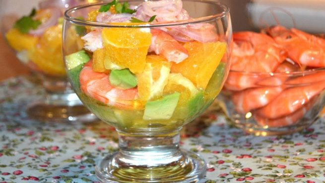 Ceviche de langostinos, merluza y naranja