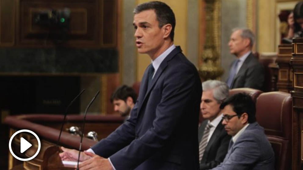 Pedro Sánchez durante la sesión de investidura de este jueves. (Foto: Francisco Toledo).