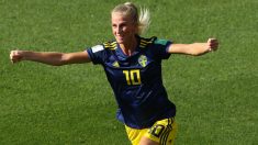 Sofia Jakobsson celebra un gol con Suecia en el Mundial. (Getty)
