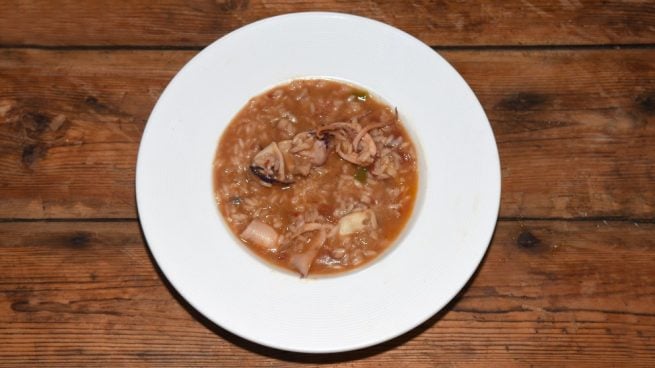 Arroz con chipirones y atún