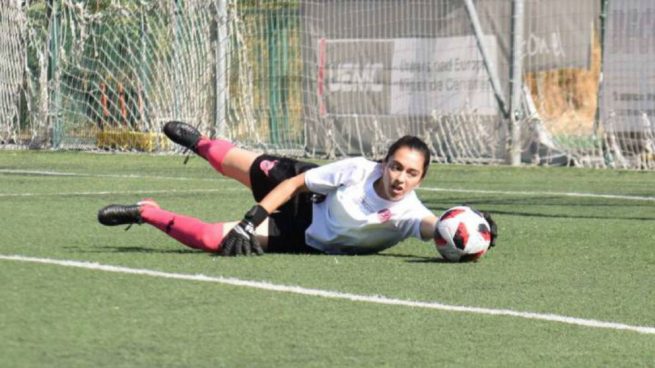 El Tacón renueva a Sara Ezquerro, la portera del Atlético que celebró la Undécima