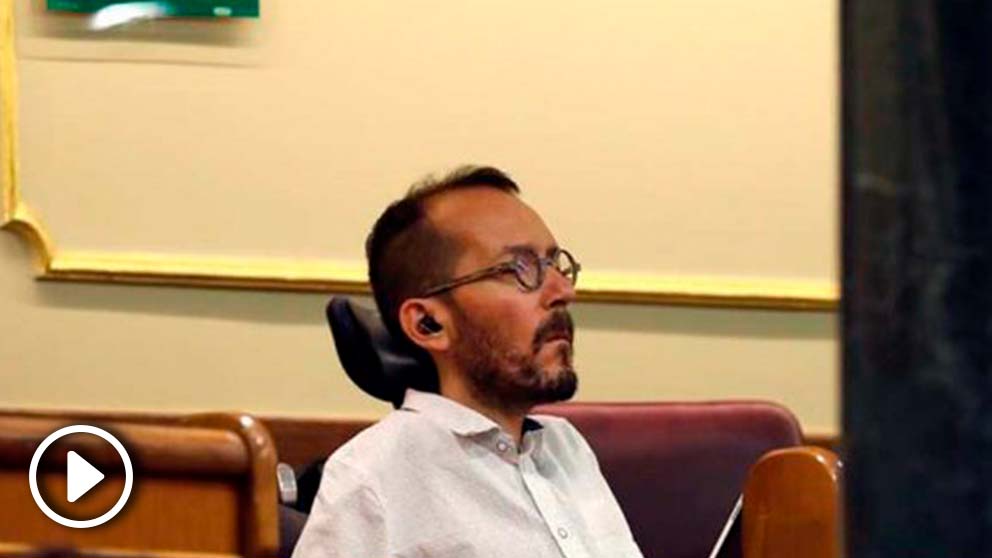 Pablo Echenique en su escaño del Congreso de los Diputados. Foto: EFE