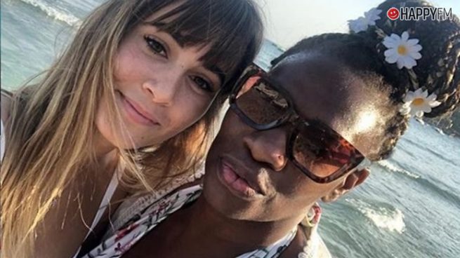 Carolina Sobe y Aitana se reconcilian en Ibiza