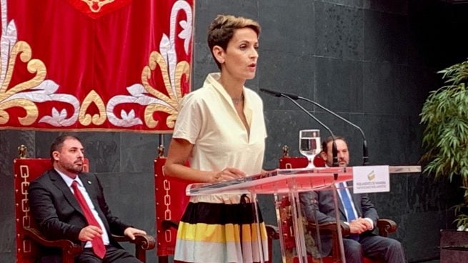 Chivite, durante su primer discurso como presidenta de Navarra. Foto: Joan Guirado