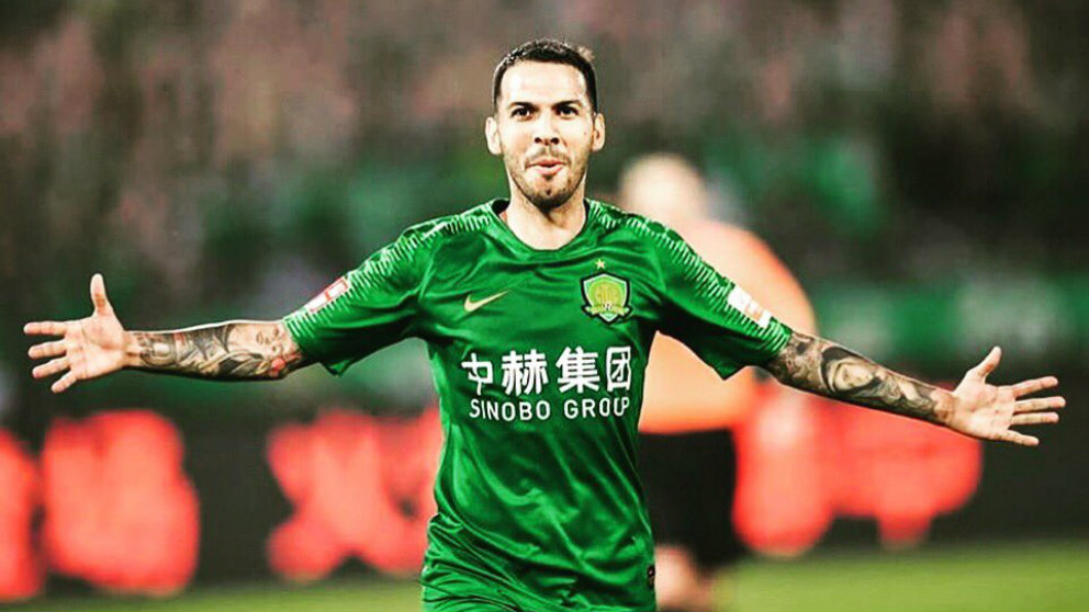 Jonathan Viera con el Beijing Guoan (@VieraJonathan)