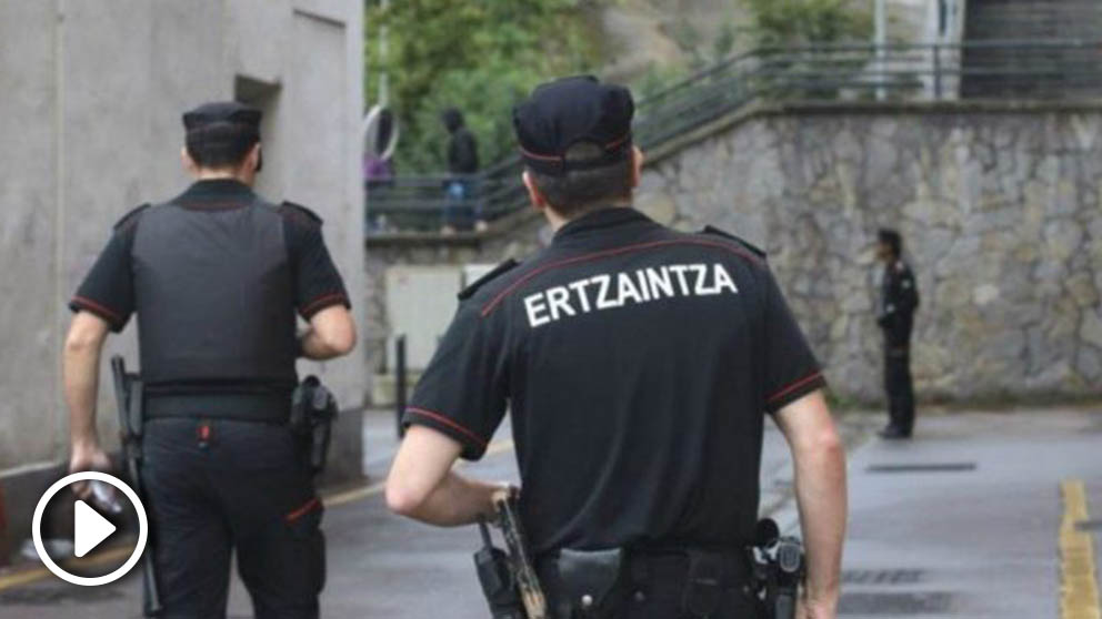 Ertzaintza en Bilbao.