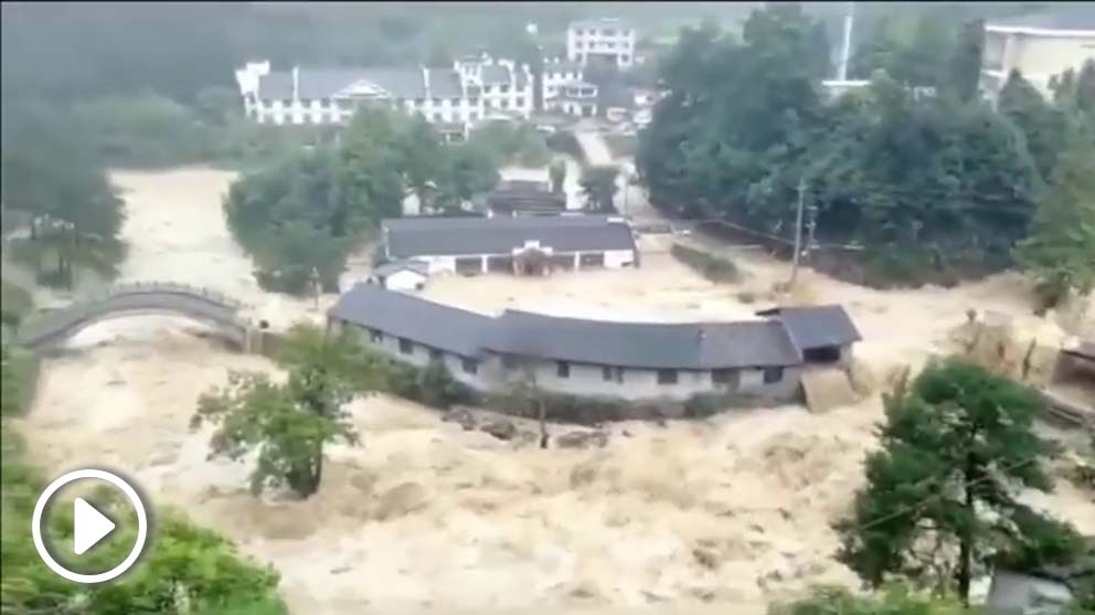 El tifón Lekima deja al menos 30 muertos y más de un millón de evacuados en China.