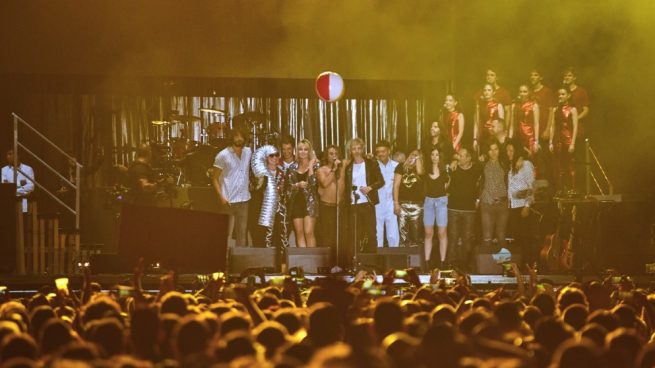 Nacho Cano en el final de su concierto en el Sonorama Ribera 2019.