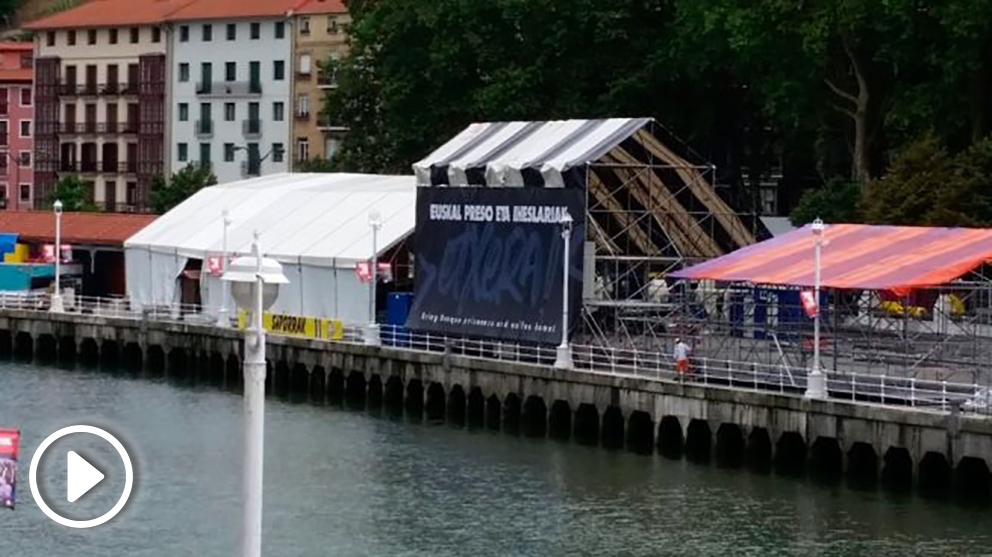 La caseta o ‘txosna’ de la Semana Grande de Bilbao que pide el acercamiento de presos de ETA. Foto: EP