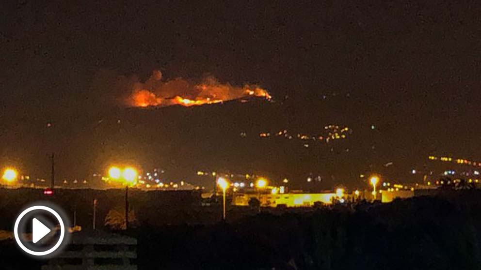 Incendio forestal en la zona de Cazadores (Gran Canaria). Foto: EFE