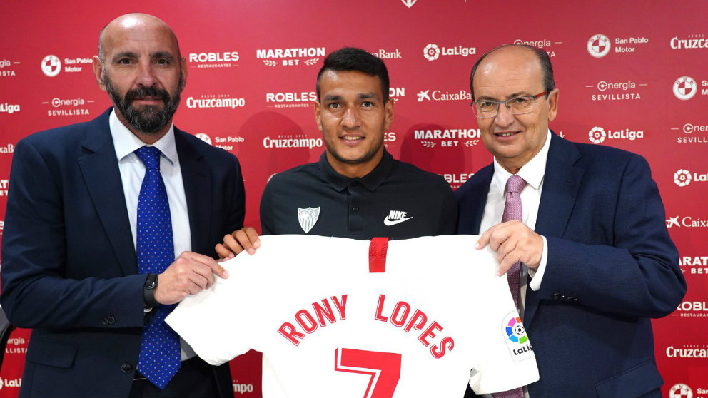 Monchi, Rony Lopes y Jose Castro (Sevilla Fútbol Club)