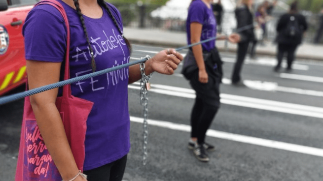 Activistas feministas protestan en Bilbao por las últimas agresiones sexuales en el País Vasco @Twitter